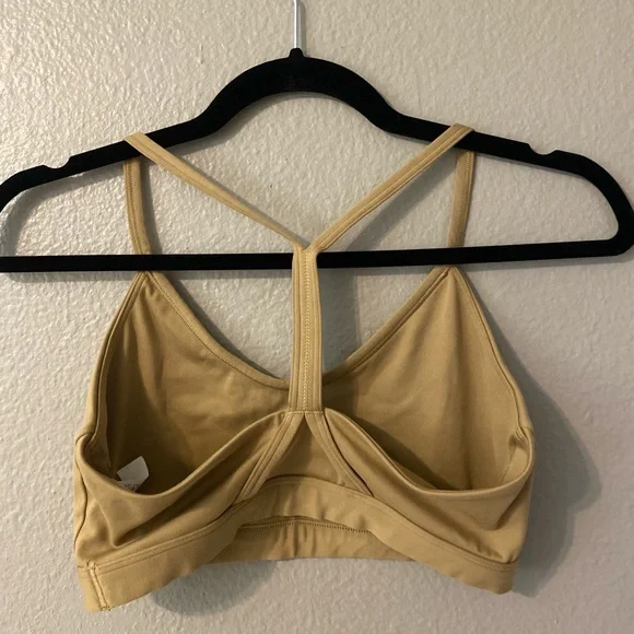 Gymshark sports bra - Picture 2 of 3